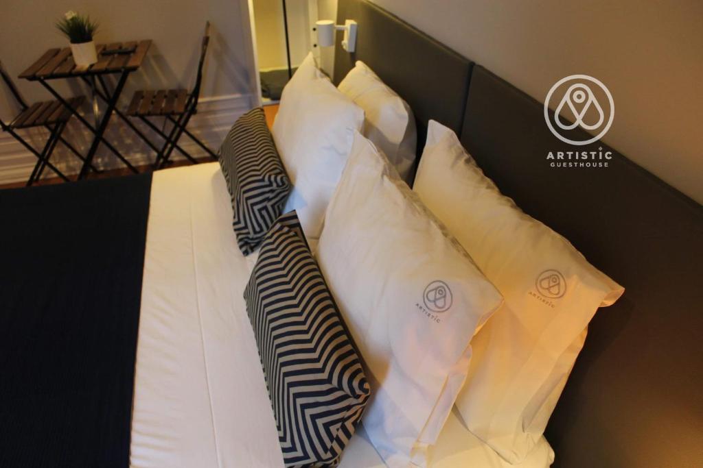 ArtisticGuesthouse photo