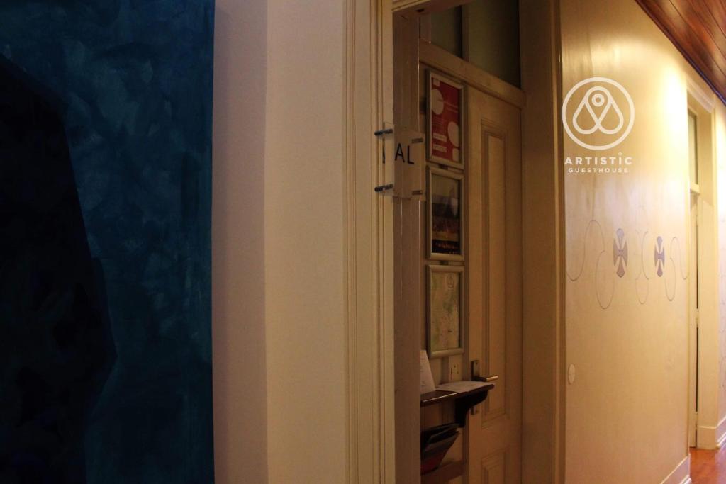 ArtisticGuesthouse photo