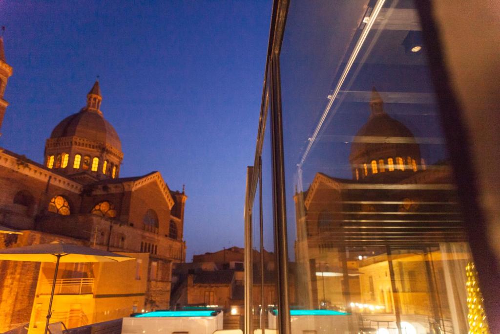 Alba Palace Hotel photo