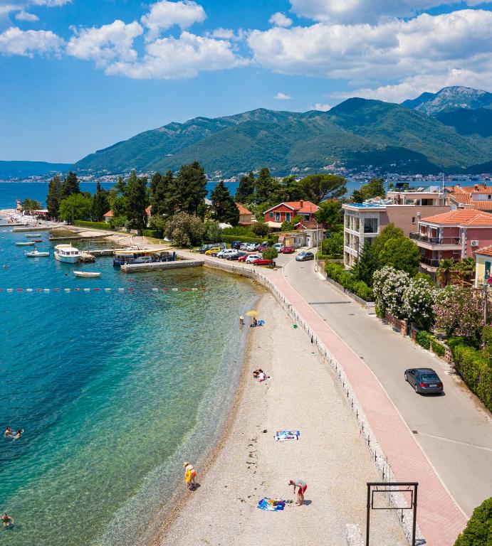 Elysium Tivat photo