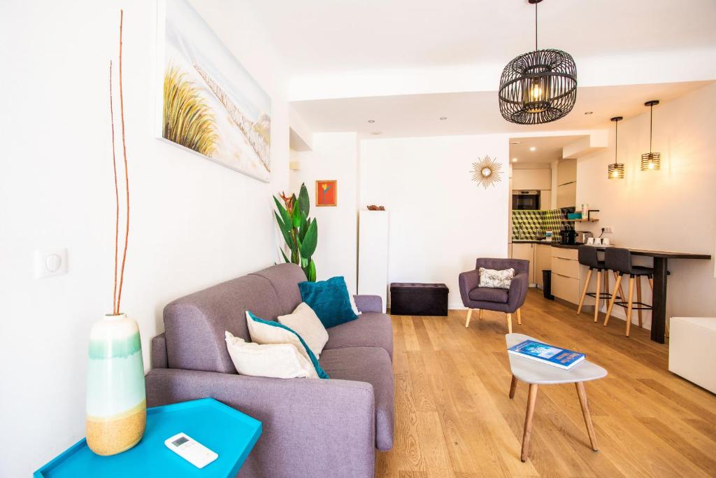 PARADISIO 2 AP4237 By Riviera Holiday Homes - 2