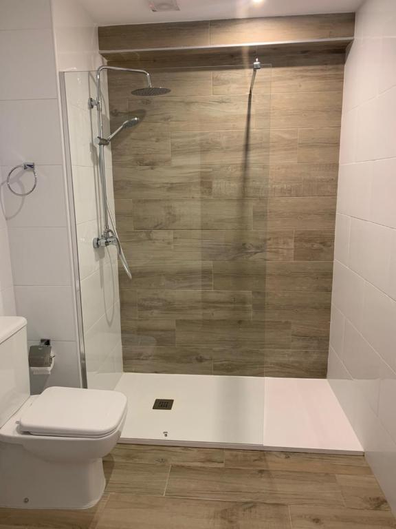 Oxford Suites Ciudad de la Coruña - 5