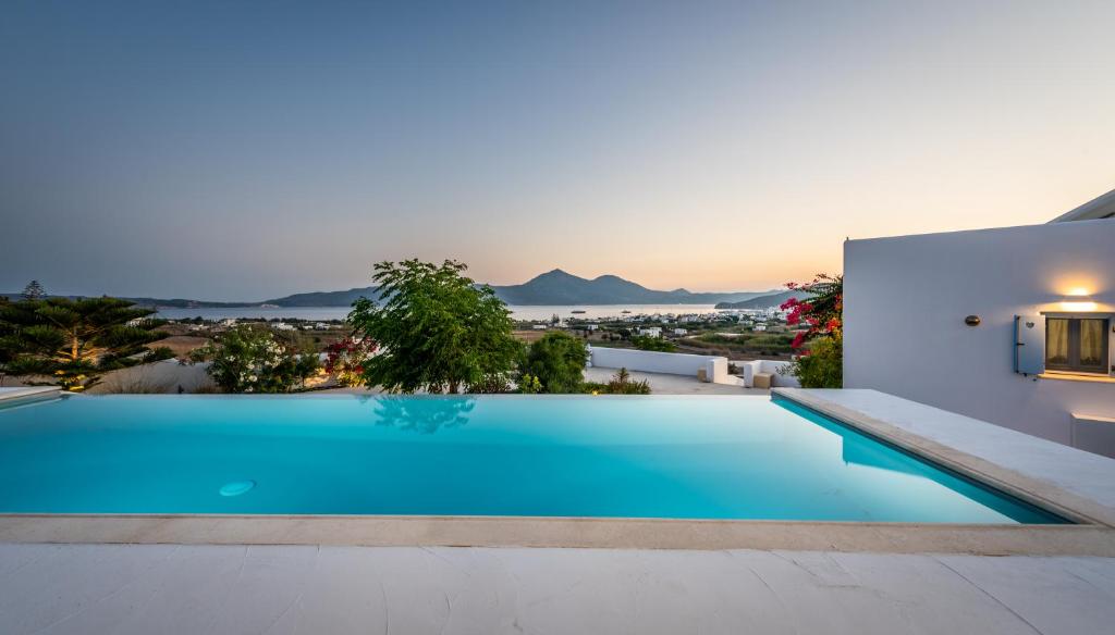Blu Suites and Studios — Hotel in Milos Island