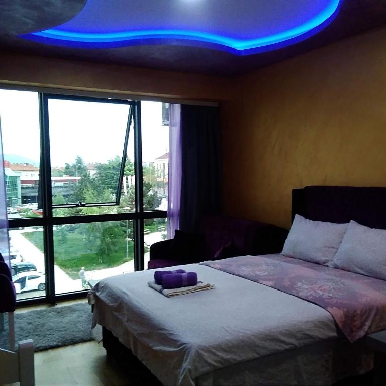 Apartman Centar 1 — Hotel in Niksic