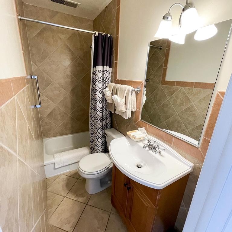 Baseball Town Motel photo