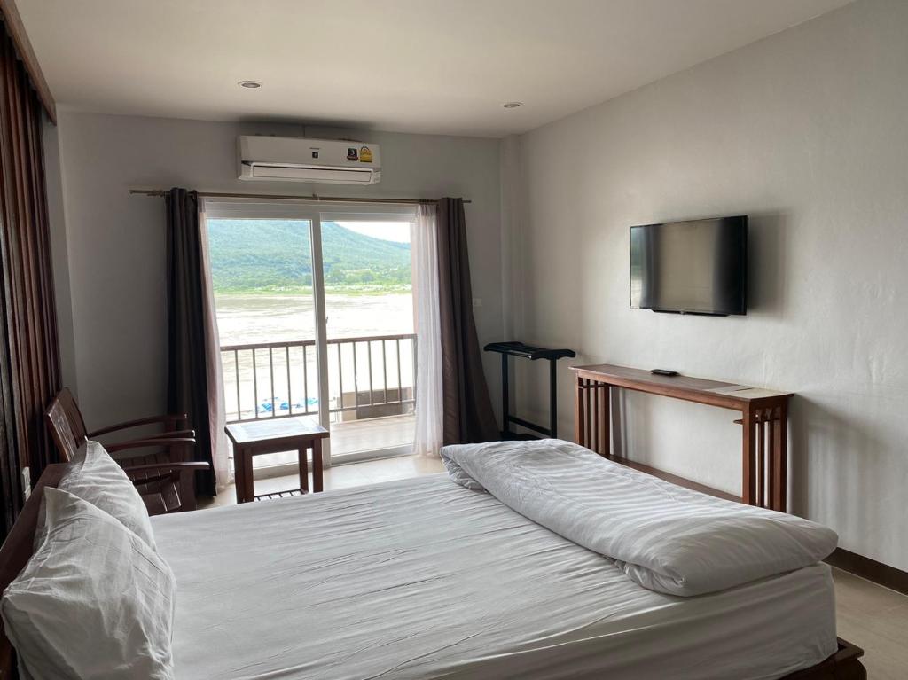 Chiang Khan Hill Resort photo