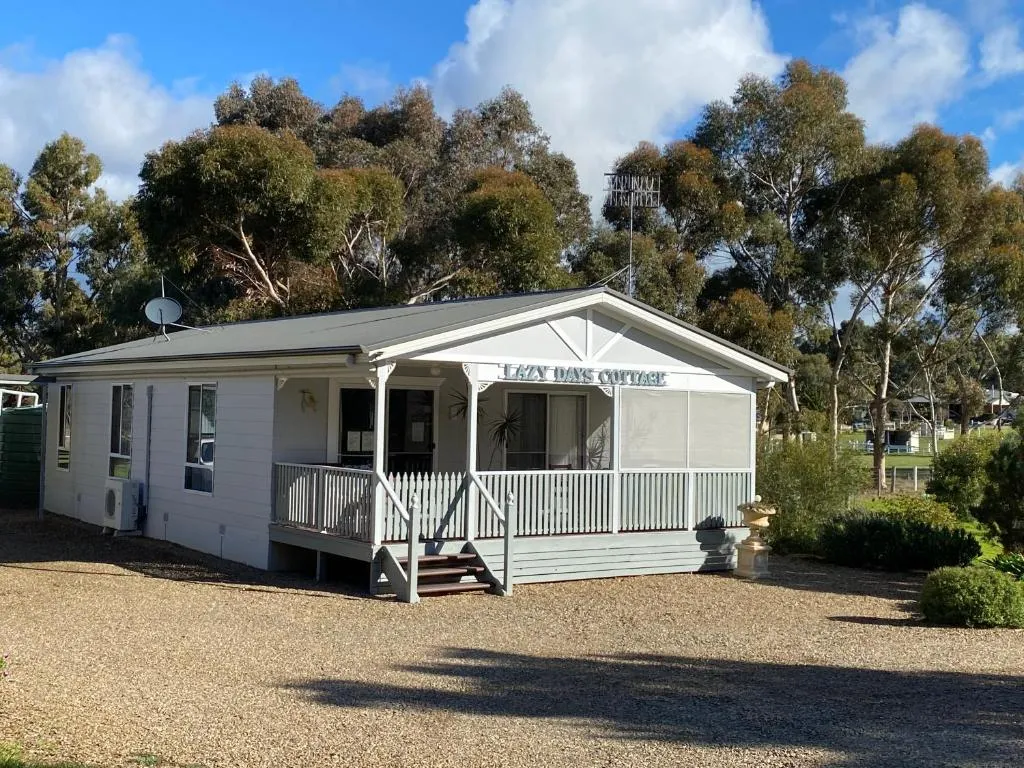 Lazy Days Cottage - Victor Harbor，位于Hindmarsh Valley的酒店