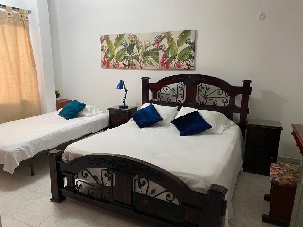 Habitacion I frente a la playa ( Bocagrande ) photo