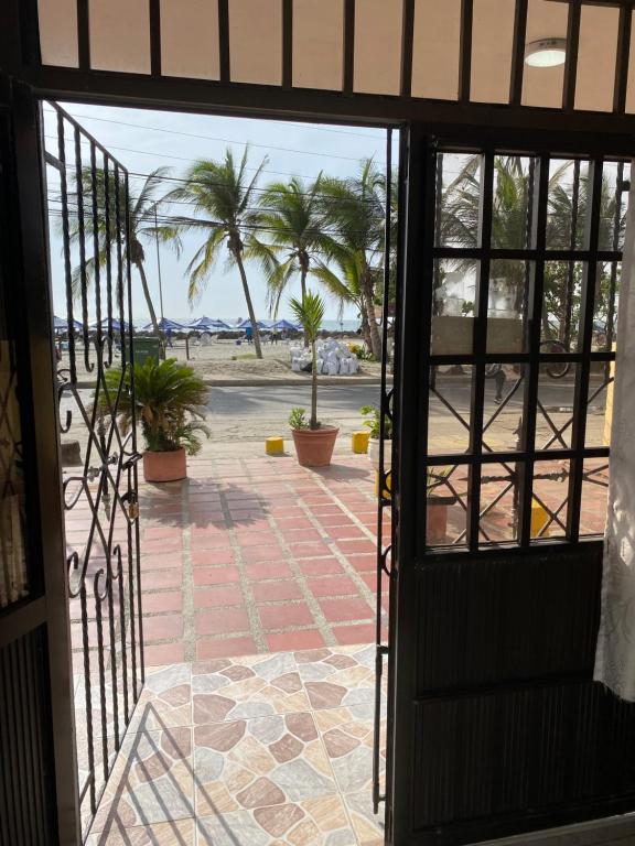 Habitacion I frente a la playa ( Bocagrande ) — Hotel in Cartagena