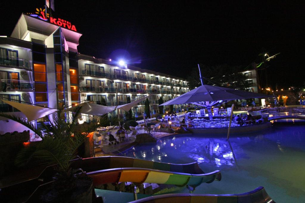 Hotel Kotva - All Inclusive — Swimming pool in Sunny Beach, Burgas Region