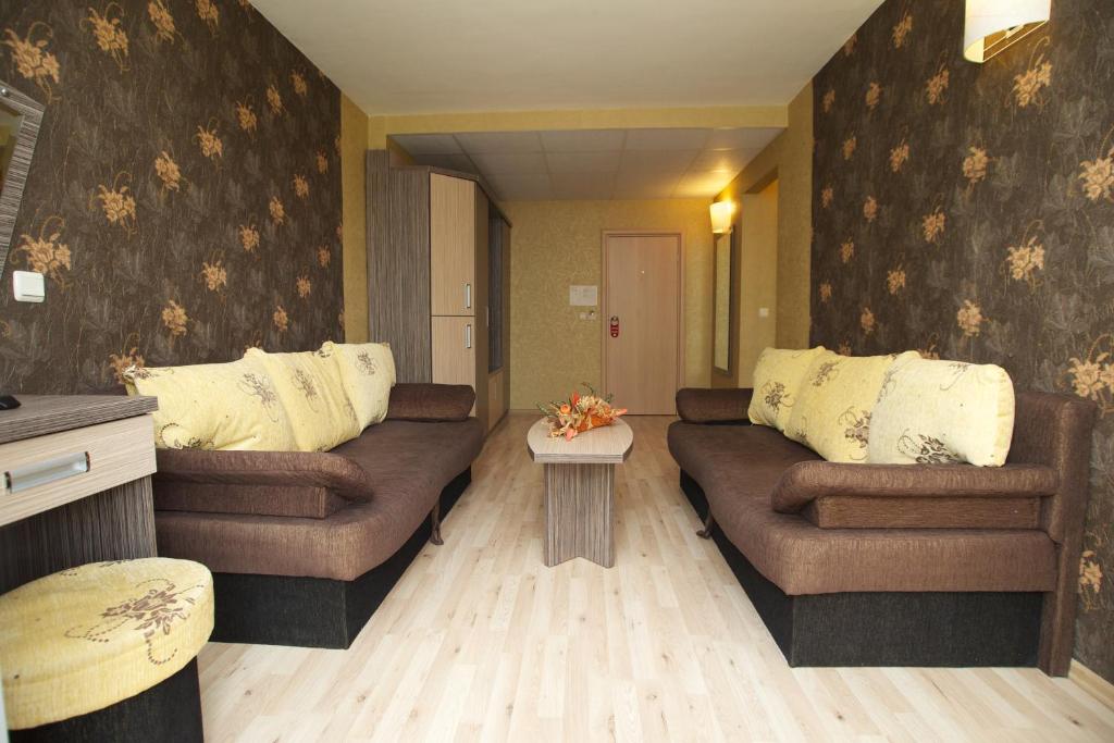 Hotel Kotva - All Inclusive — Hotel rooms in Sunny Beach, Burgas Region