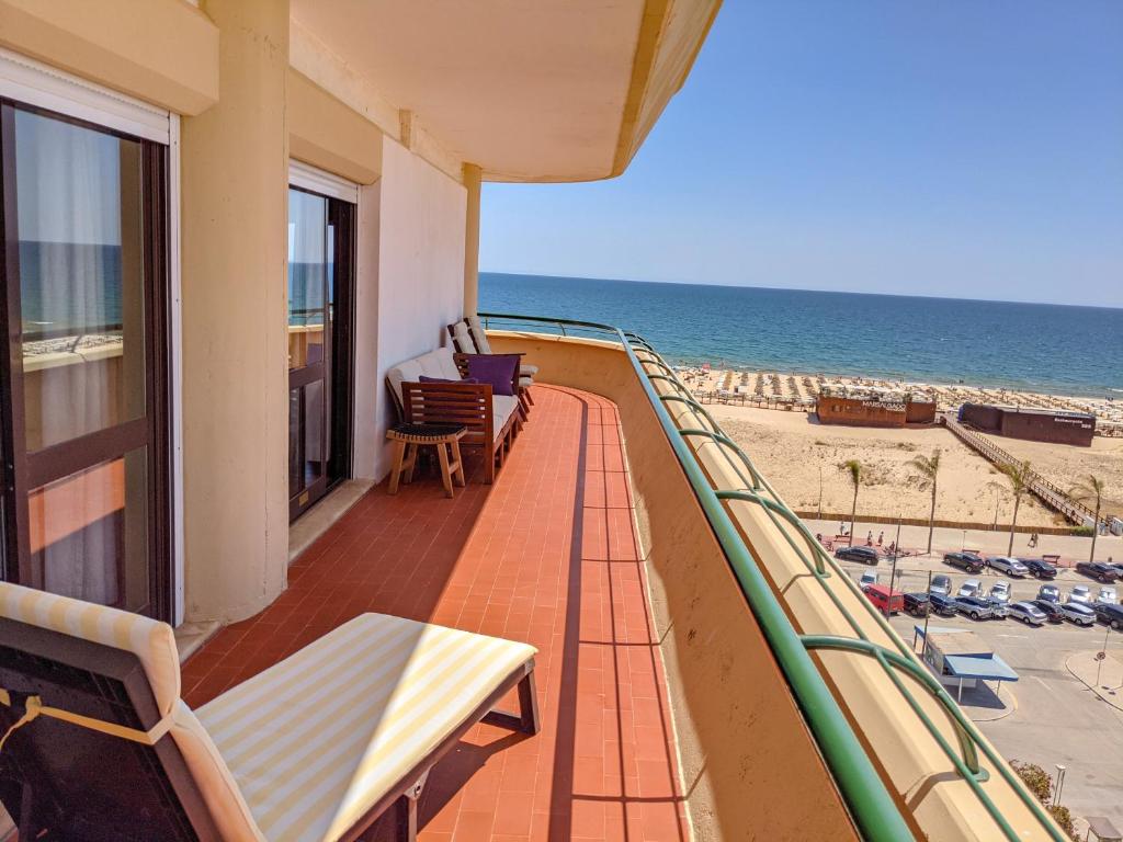 Seasun Vacation Rentals - OCEAN photo