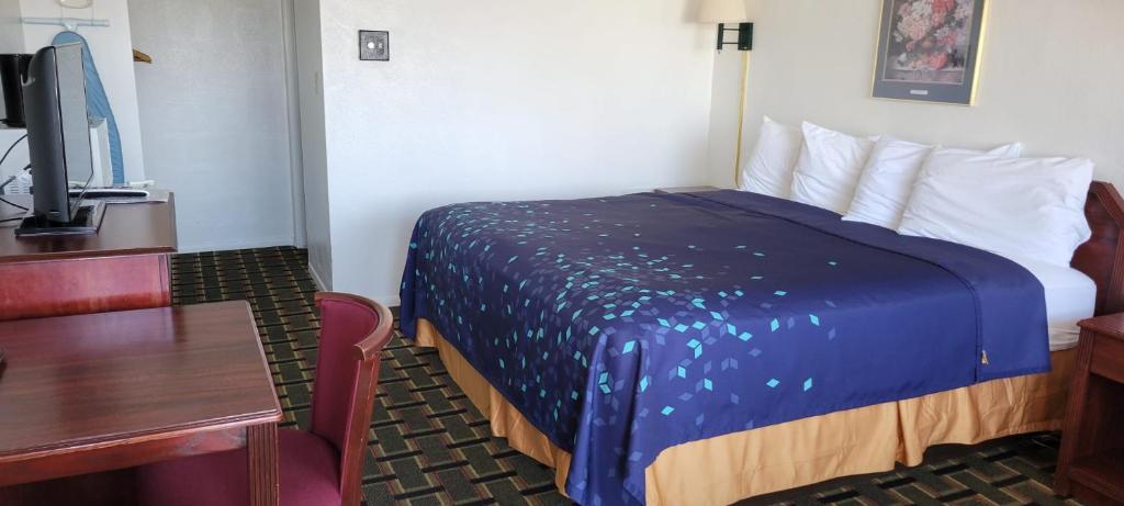 Stagecoach Motel photo