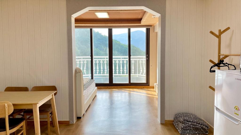 Junsung Resort