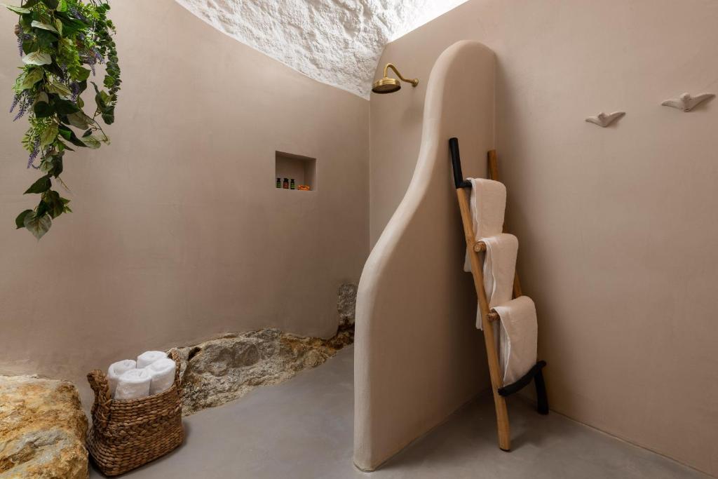 Kaminos Boutique Hotel photo