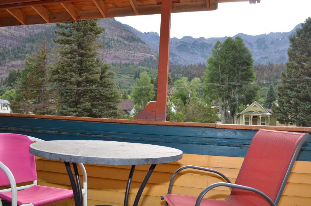 The Ouray Main Street Inn photo