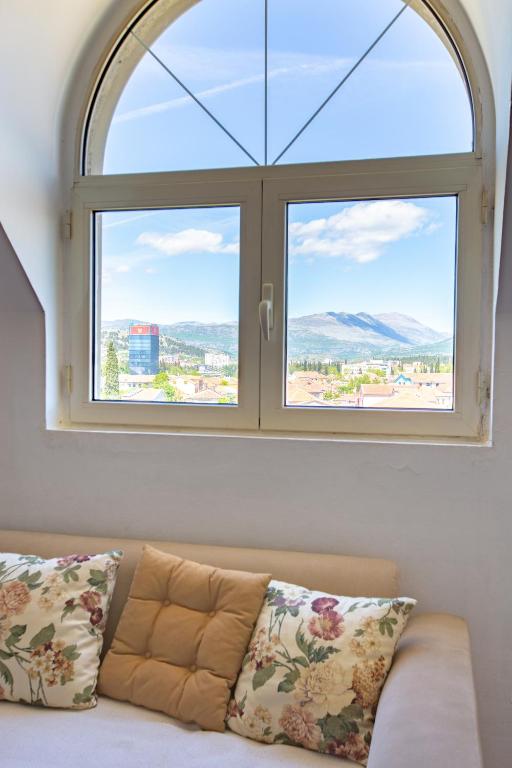 Old town Beauty Apartment with great view - 4