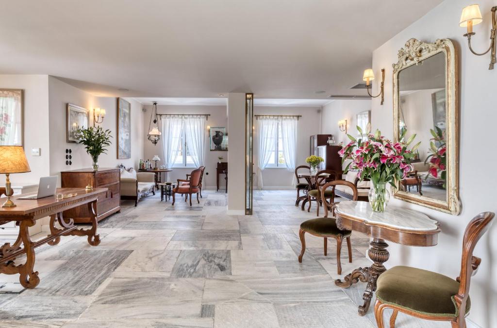 Leto Hotel フロント・ロビー