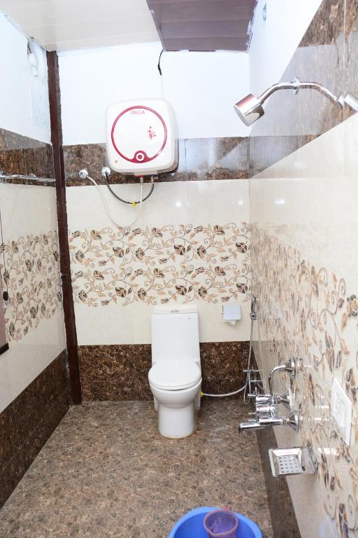 Hotel Polomax, Nainital photo