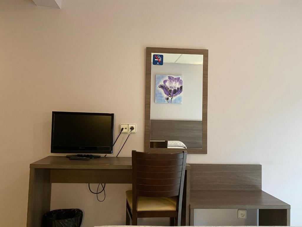 Hotel City M28 Photo 28