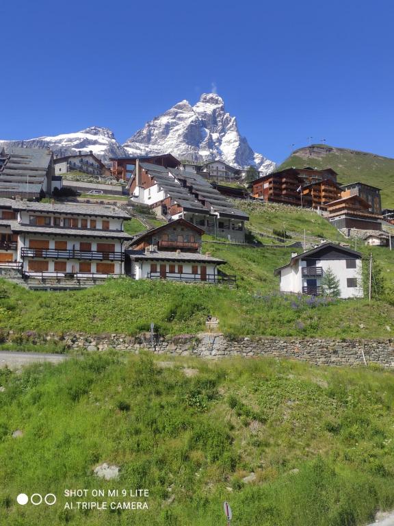 TANA DELLA MARMOTTA - renovated, ski in ski out, turkish bath, garage, storage - 2