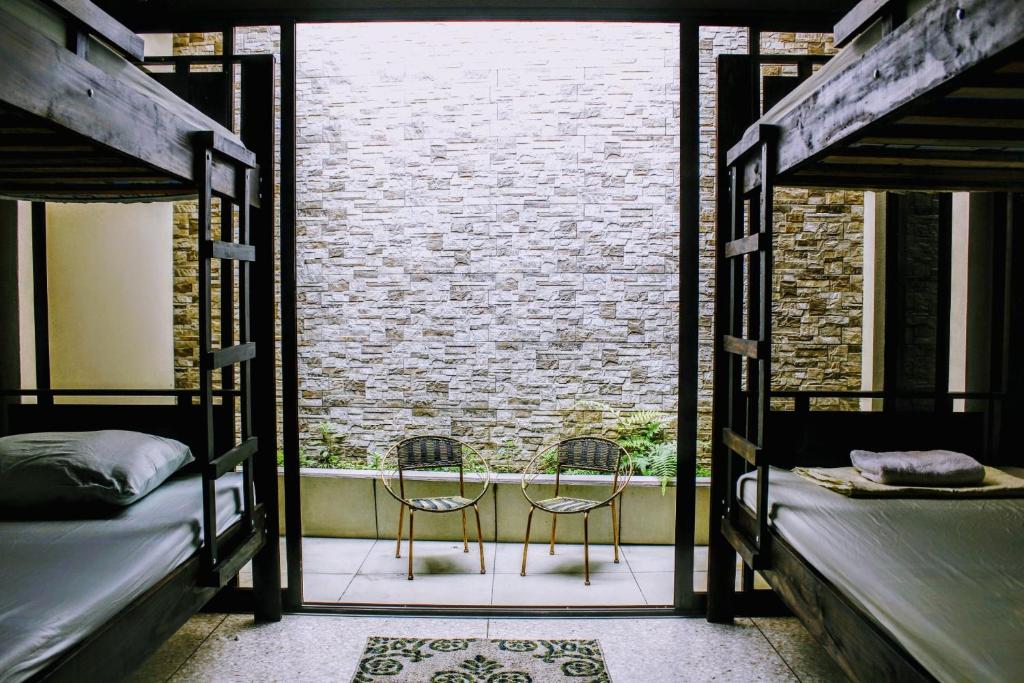 Stray Cat Hostel — Hotel in San Jose