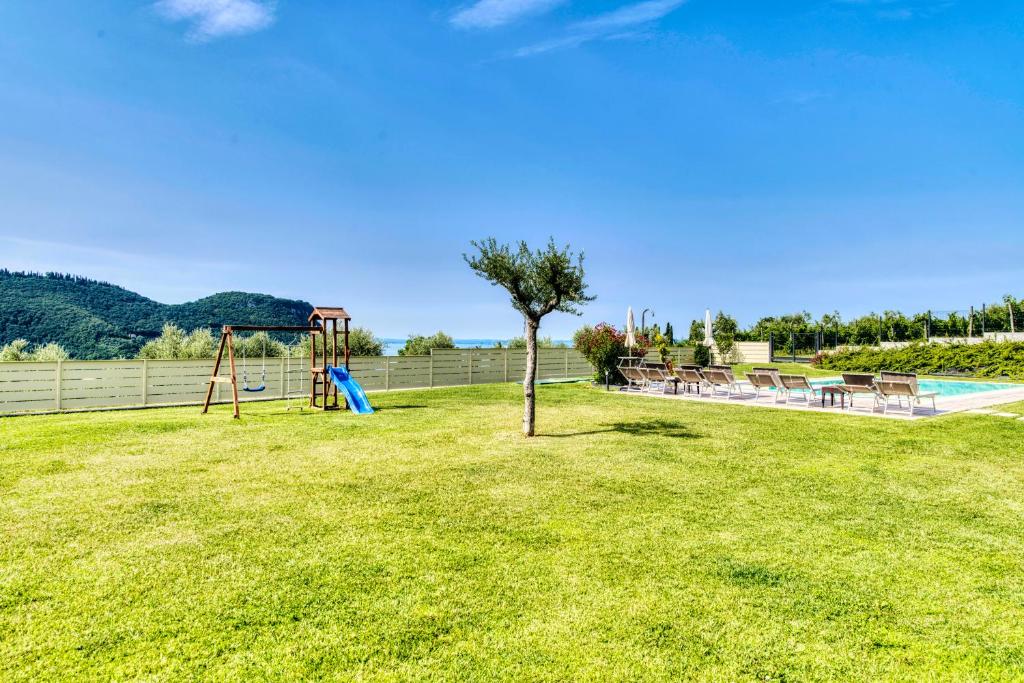 Villa Brusadela Suites Garda photo
