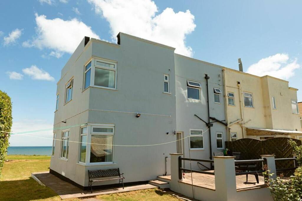 Beachfront Apartment, Bridlington photo 6