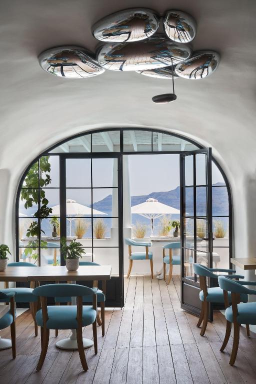 Restaurant, Katikies Kirini Santorini - The Leading Hotels Of The World in Santorini