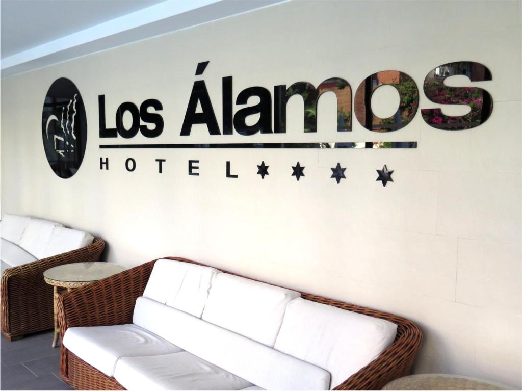 Los Álamos — Hotel building in Benidorm, Valencian Community