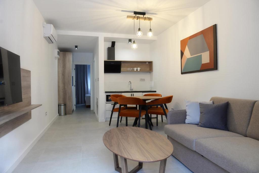 9 apartments - 5