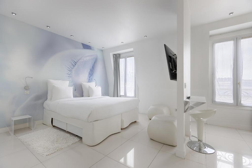 Paris BLC Design Hotel room