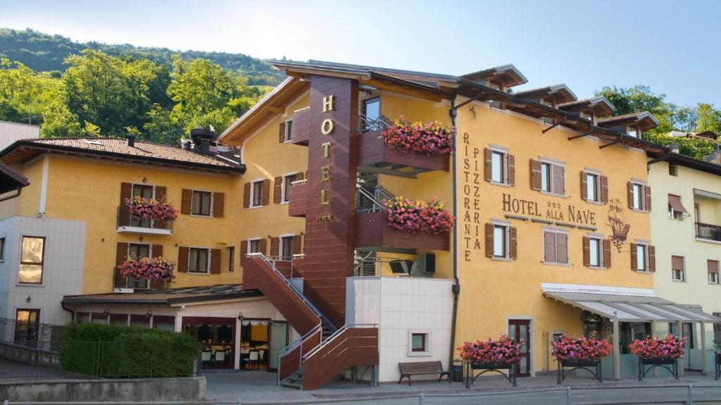 Hotel Ristorante Alla Nave photo