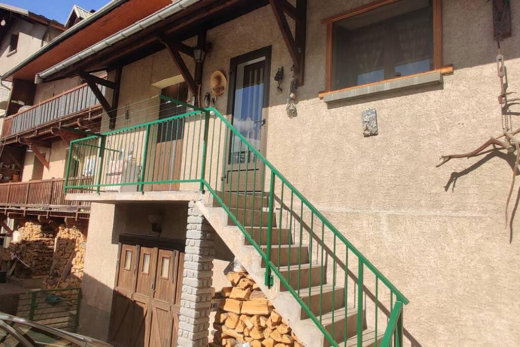 Maison calme indépendante et vue sur les montagnes - 2