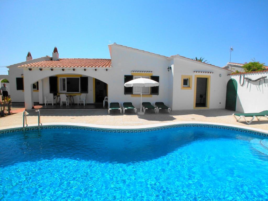 Villa Neus — Hotel in Menorca
