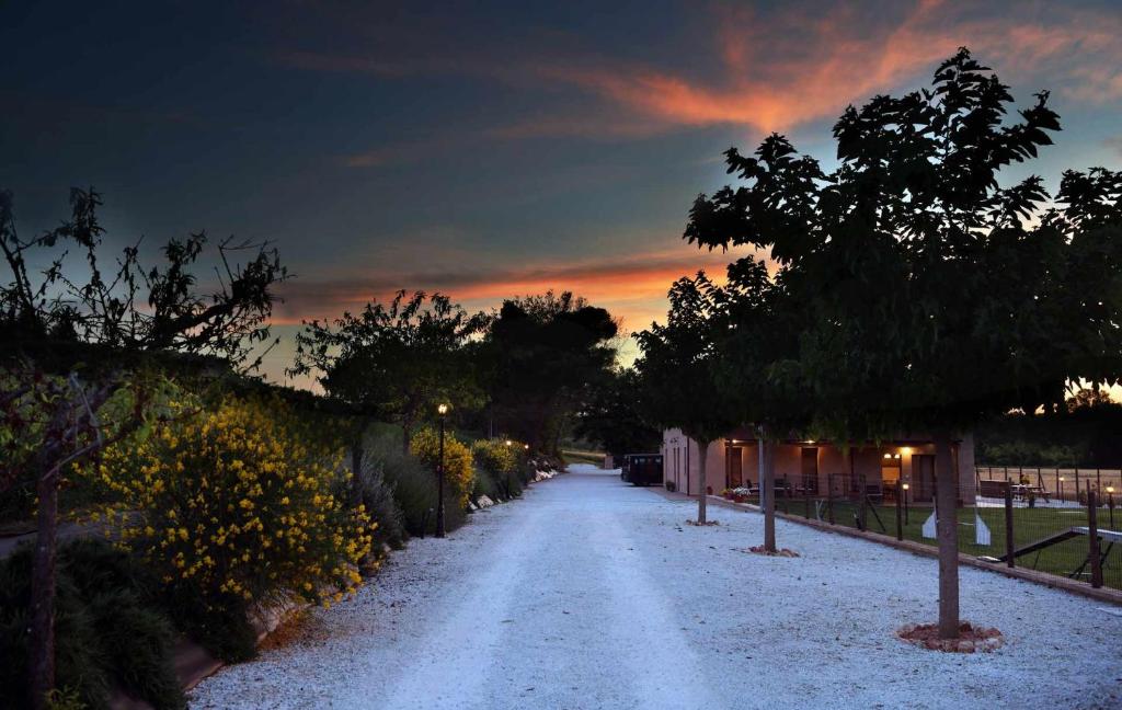 Casa Montefiore 13 LT nella tranquilla campagna Marchigiana - 3