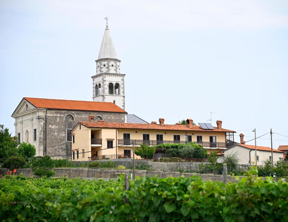 Apartma Čuk, Dutovlje