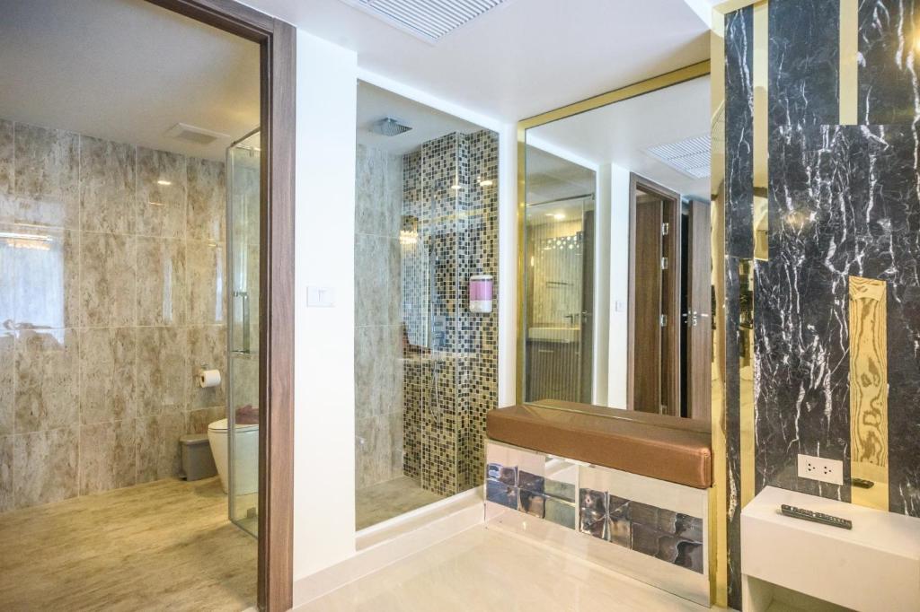 Grand Avenue Condo Pattaya - Exquisite Condo photo