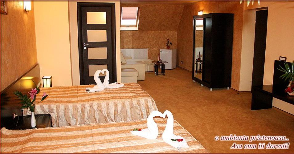 Hotel Palace photo