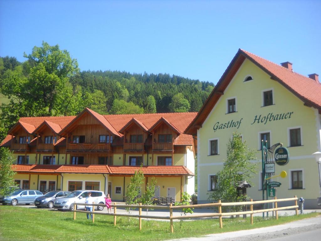 Gasthof Hofbauer — Hotel in Pernegg