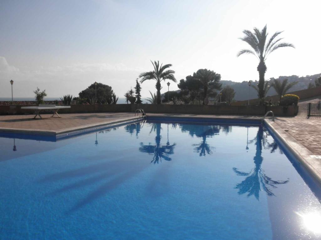Cala Llevadó 2 – Vistas, Piscina y Cerca del Mar - 1
