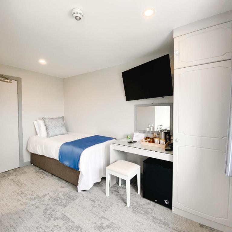 South Sands Hotel photo