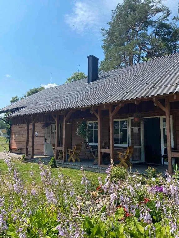 Palūšės Kempingas (kambariai), hotel a Palūšė