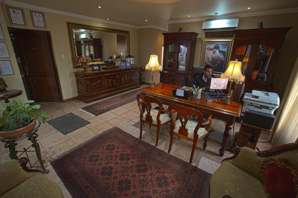 Le Cozmo Guesthouse photo
