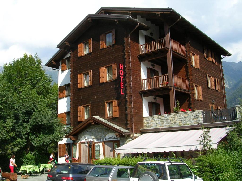 Hotel Mont Nery - 3