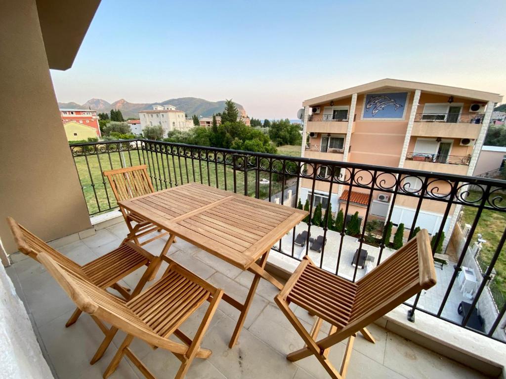 Villa Dolphin Apartments - 3
