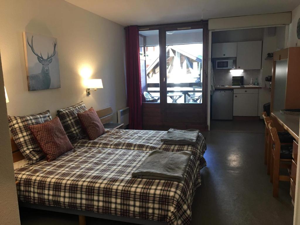 Brides-les-Bains family ski and spa appartment - 1