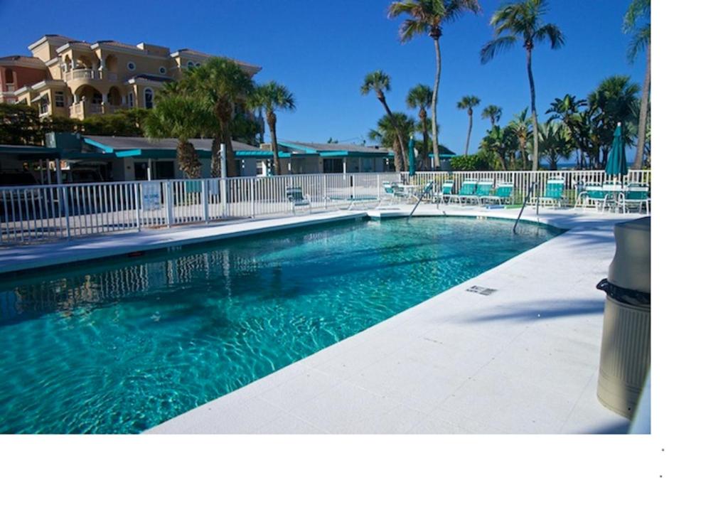 Sea Club I photo