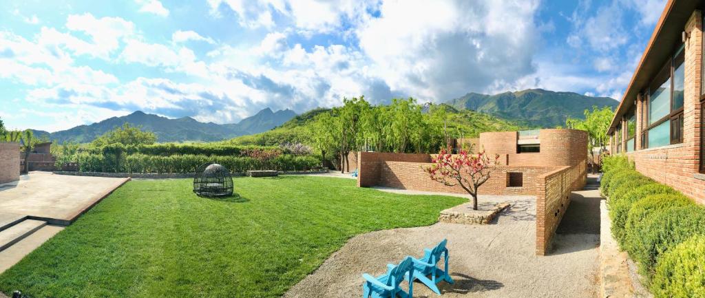 Surrounding environment