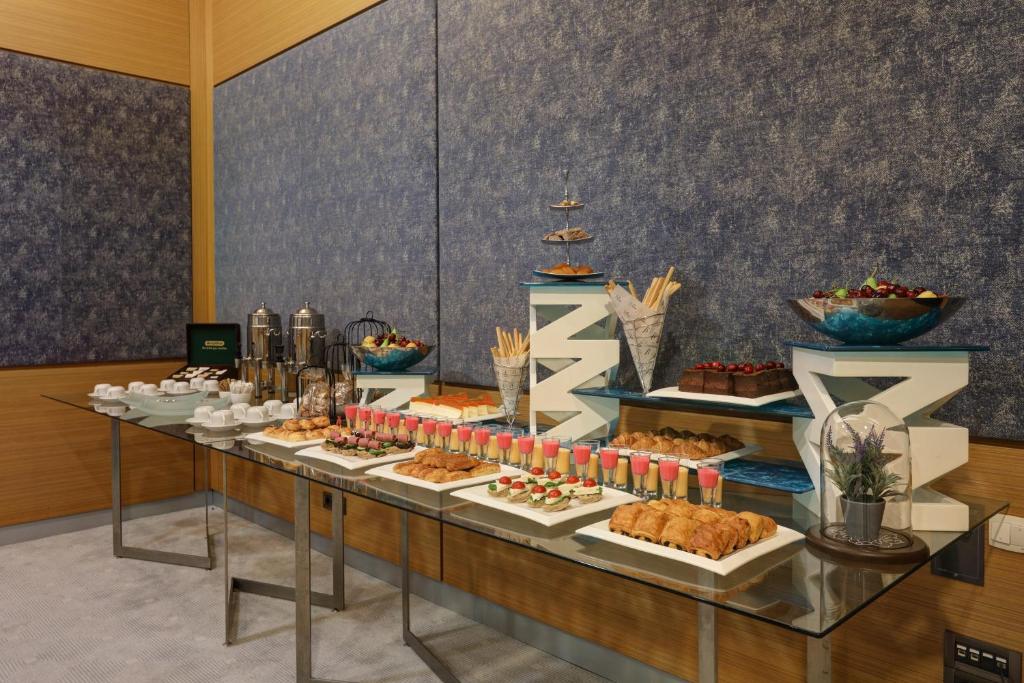 Tárgyalóterem/bálterem